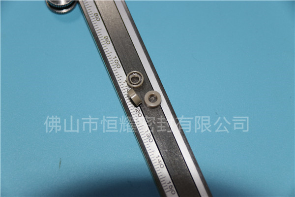 點(diǎn)膠機(jī)泛塞封 (11)