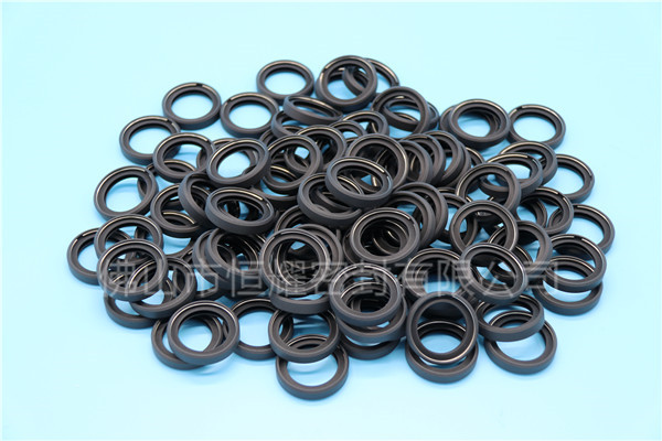 點(diǎn)膠機(jī)泛塞封 (76)